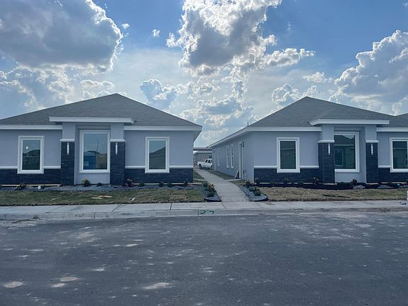 2nd image of 1013 Abby St #2