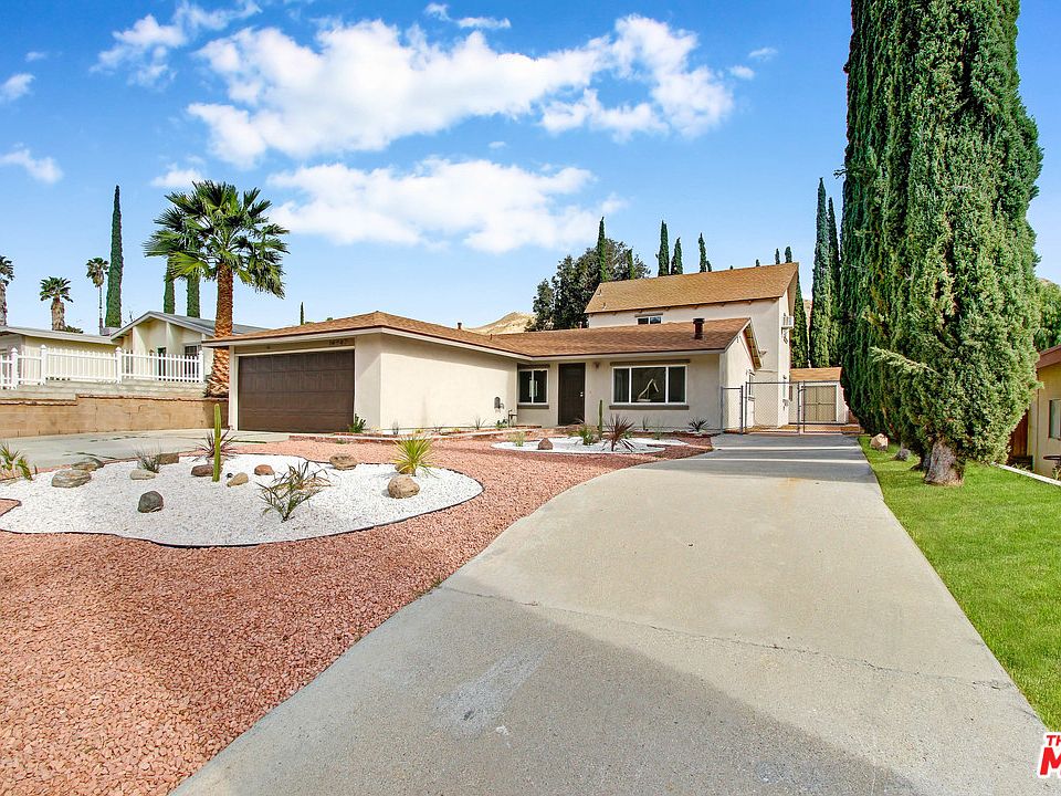 1st image of 14947 Daffodil Ave