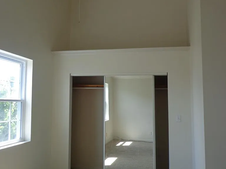 6 Prospect St — Photo 3