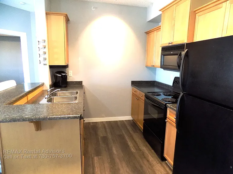 16715 100th Ave NW #409 — Photo 5