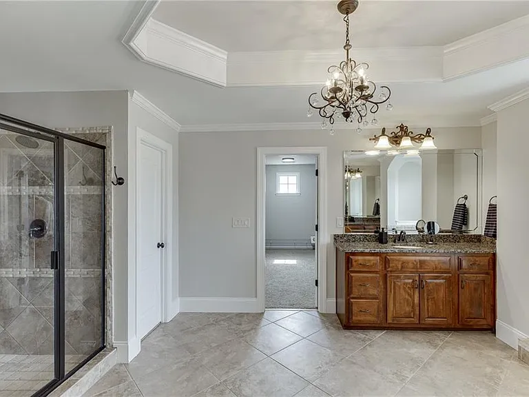 4612 Grandview Pkwy — Photo 49