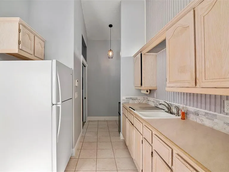 6110 9th Avenue Cir NE — Photo 13