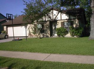 12210 Haroldson Forest Dr, Houston, TX 77044