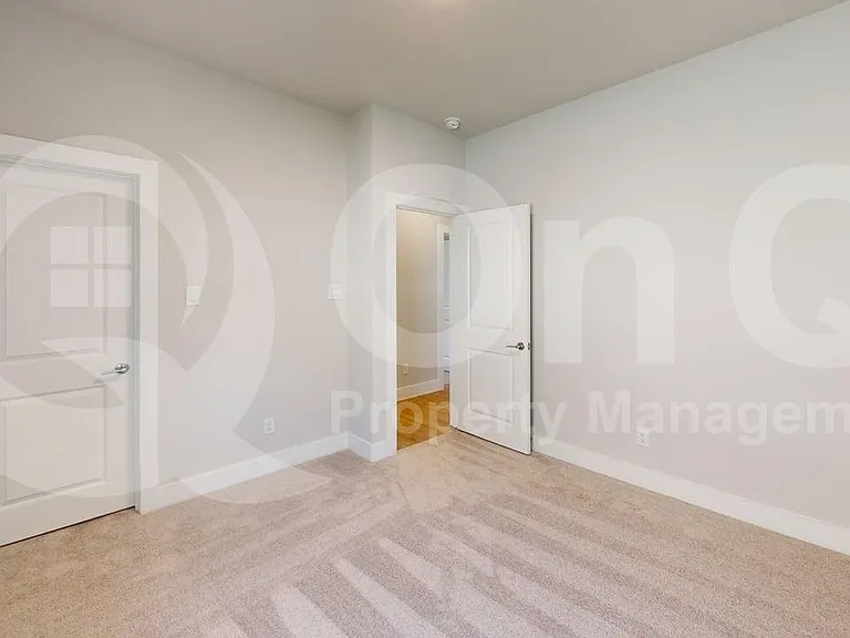 324 Palo Duro St — Photo 13