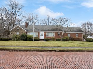 206 Harter Ave NW, Canton, OH 44708