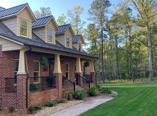 1608 Ridge Rd, Blackstone, VA 23824