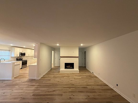 4th image of 19018 Kailua Cir