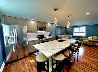 29 Midway Dr, Mc Kees Rocks, PA 15136