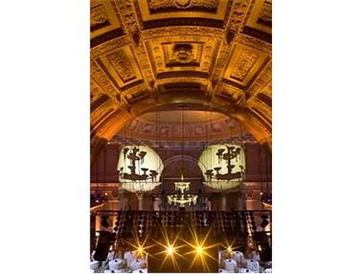 Rented by Douglas Elliman | media 38