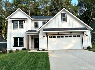 205 Weybridge Dr #22, Arden, NC 28704