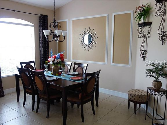 4th image of 319 Royal Bonnet Dr