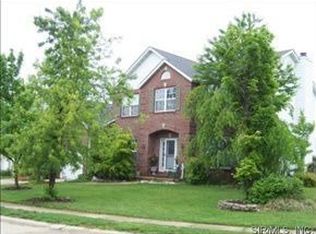 508 Valley View Dr, Edwardsville, IL 62025