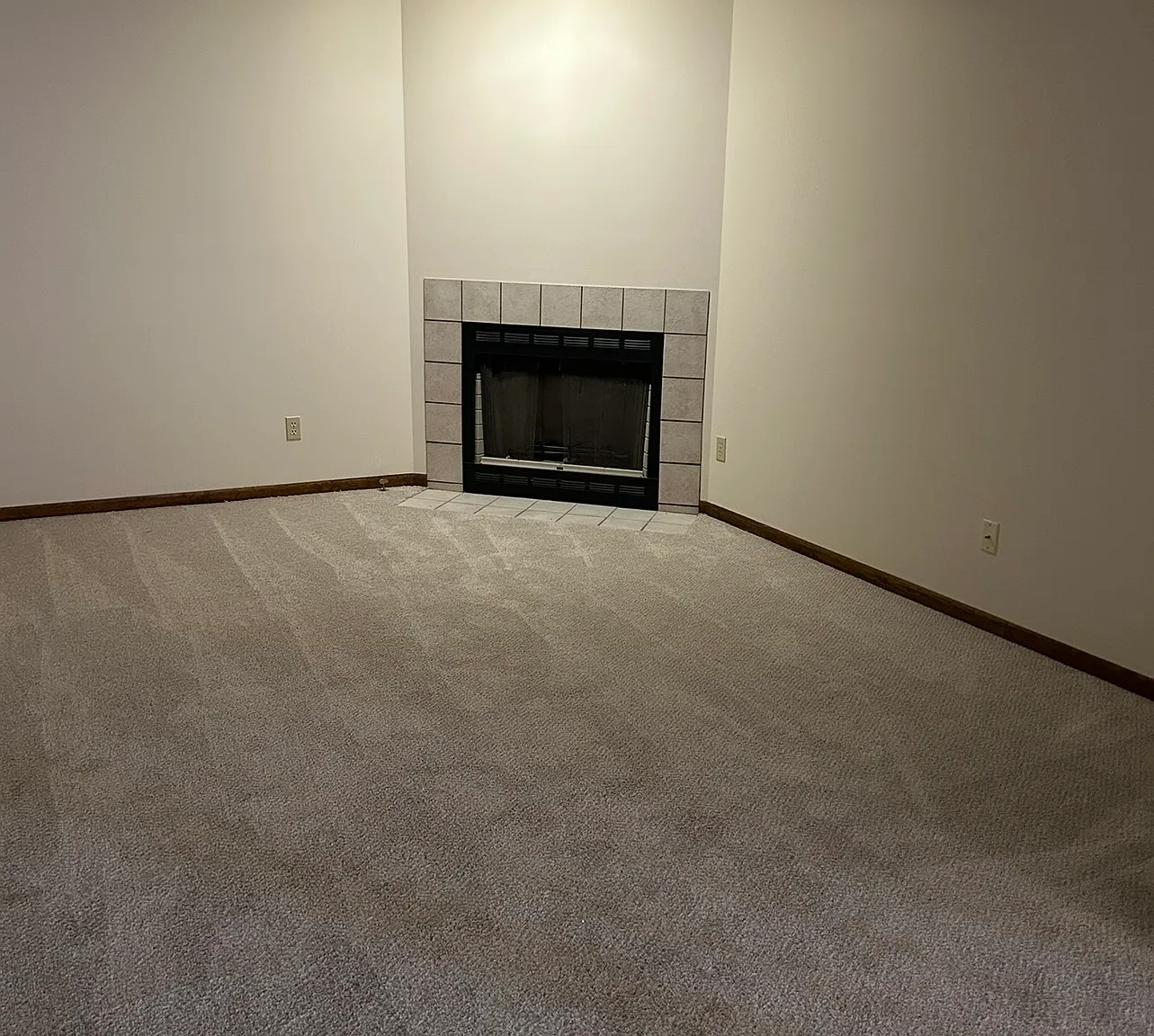 2 bed, 1119 sqft, $1,550 — Photo 4