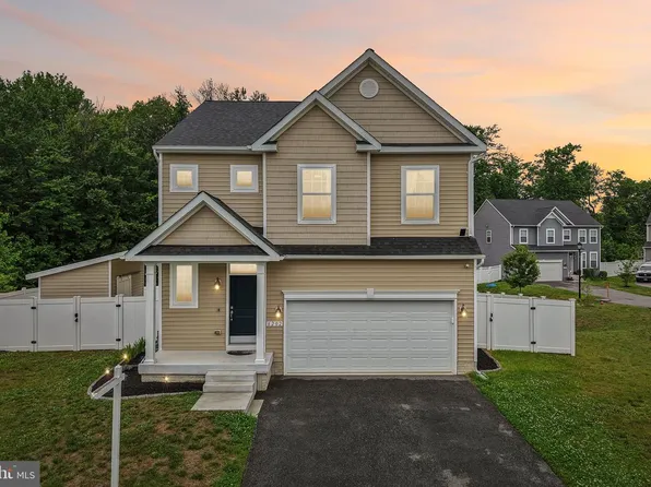 8202 Reecewood Dr, Severn, MD 21144
