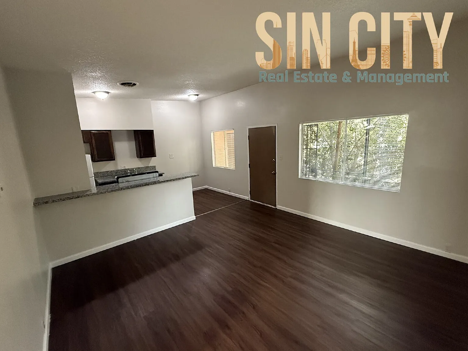 1 bed, 1.0 bath, 660 sqft, $875 — Photo 2