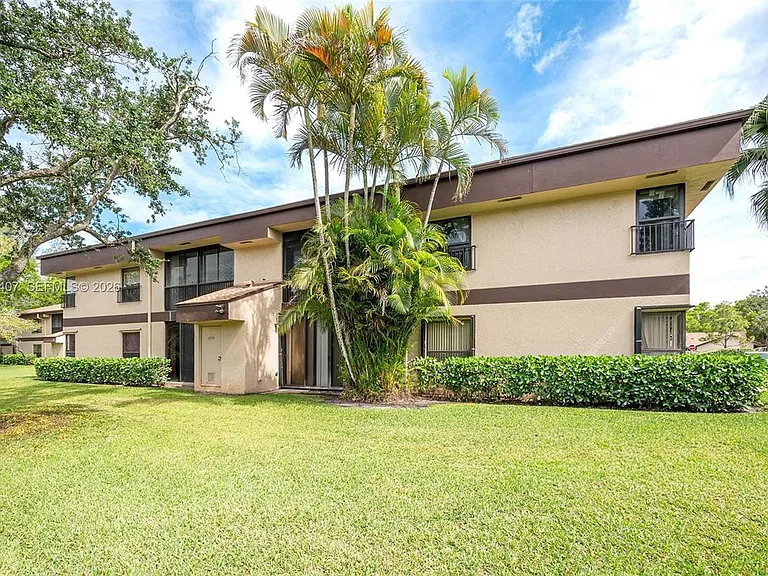 2676 Carambola Cir N #1760 — Photo 34