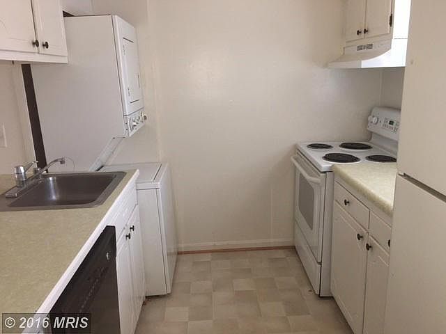 1st image of 14423 Cool Oak Ln