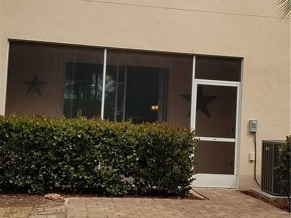 3rd image of 10020 Via Colomba Cir