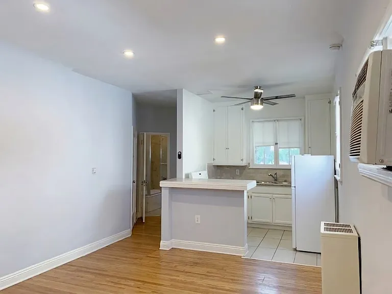 9037 Rangely Ave — Photo 7