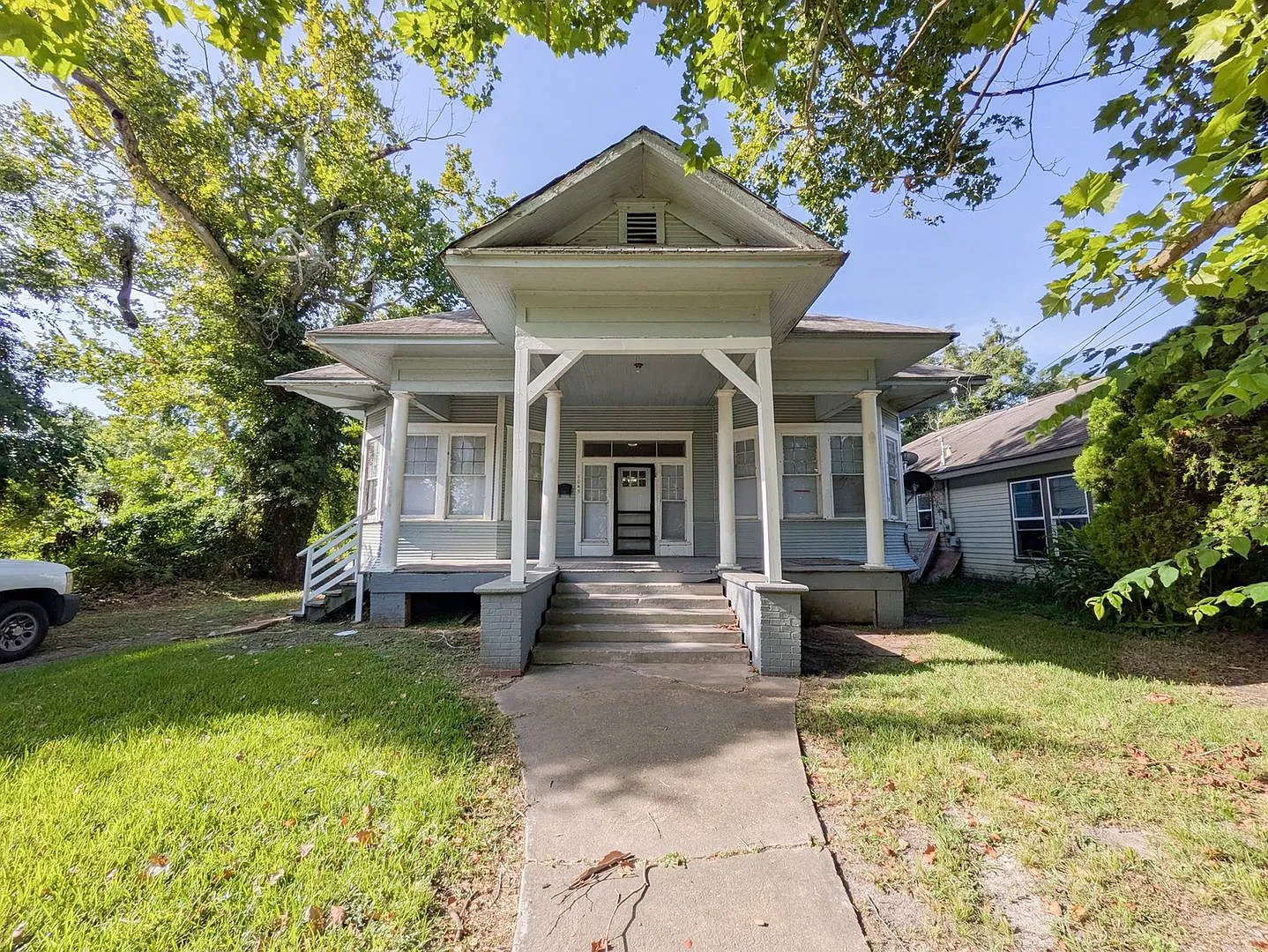 1045 Long Ave., Beaumont, TX 77701 — Photo 1