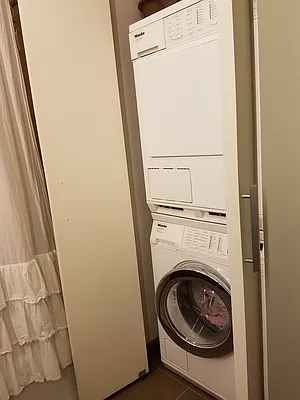 Rented by Camhi NYC Realty Inc | media 58