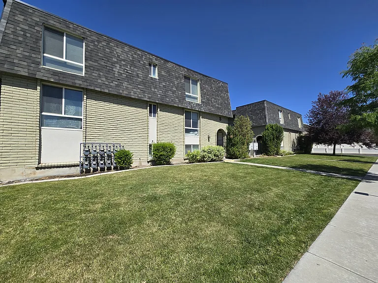 Blair Street Apartments — Photo 14