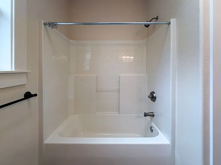 2523 Borders Dr — Photo 10