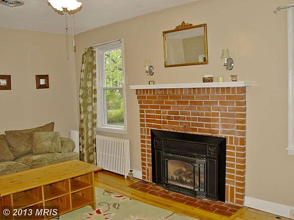 3rd image of 119 Catoctin Ave