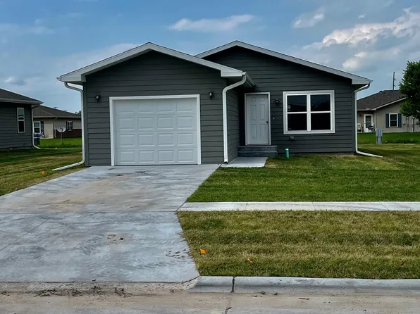 1016 Washington St, Gothenburg, NE 69138