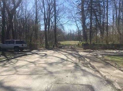 2nd image of 634 Columbia Ave