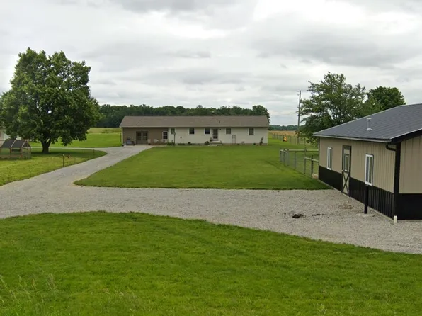 800 S Apple Creek Rd, Apple Creek, OH 44606