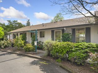 11575 SW Crown Ct Unit 2, King City, OR 97224