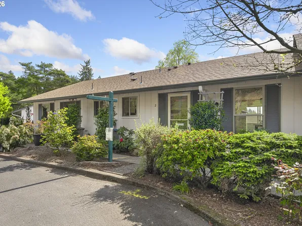 11575 SW Crown Ct Unit 2, King City, OR 97224