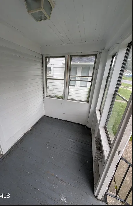 3 bed, 1236 sqft, $1,200 — Photo 2