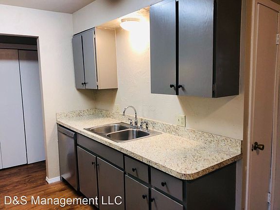 5th image of 540 SW 93rd St #4136811