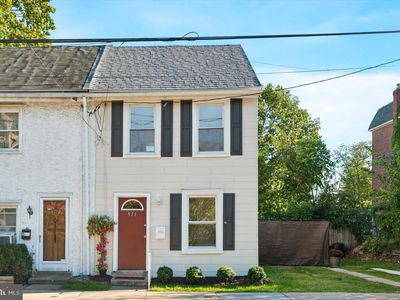 571 Shawmont Ave, Philadelphia, PA, 19128