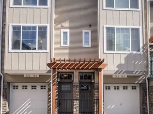 722 NW 118th Ave APT 103, Portland, OR 97229