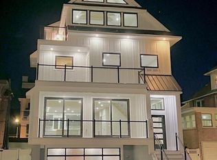 102 S Oakland Ave, Ventnor, NJ 08406