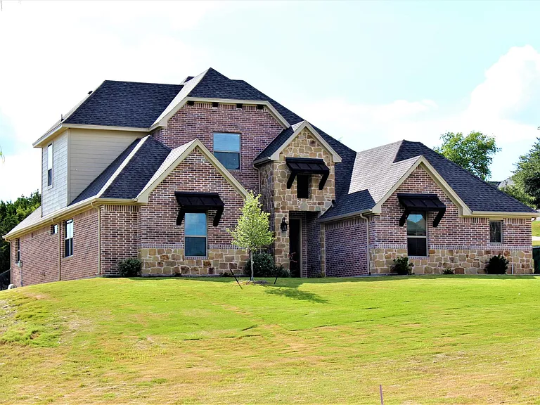 2404 Wills Way Dr — Photo 11