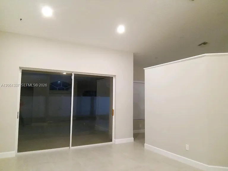 9367 Lake Serena Dr — Photo 7