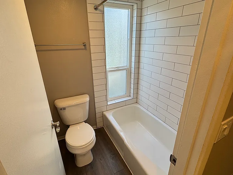 44th Ave SW — Photo 14