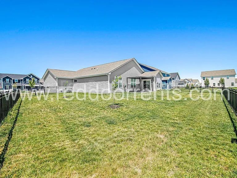 1475 Sabra Way — Photo 27