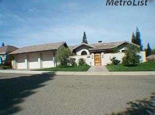 10213 Whitetail Dr, Oakdale, CA