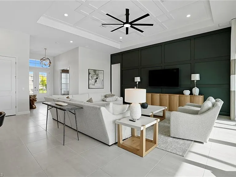 15063 Longs Ln — Photo 6
