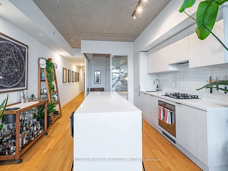 109 Ossington Ave #509 — Photo 10