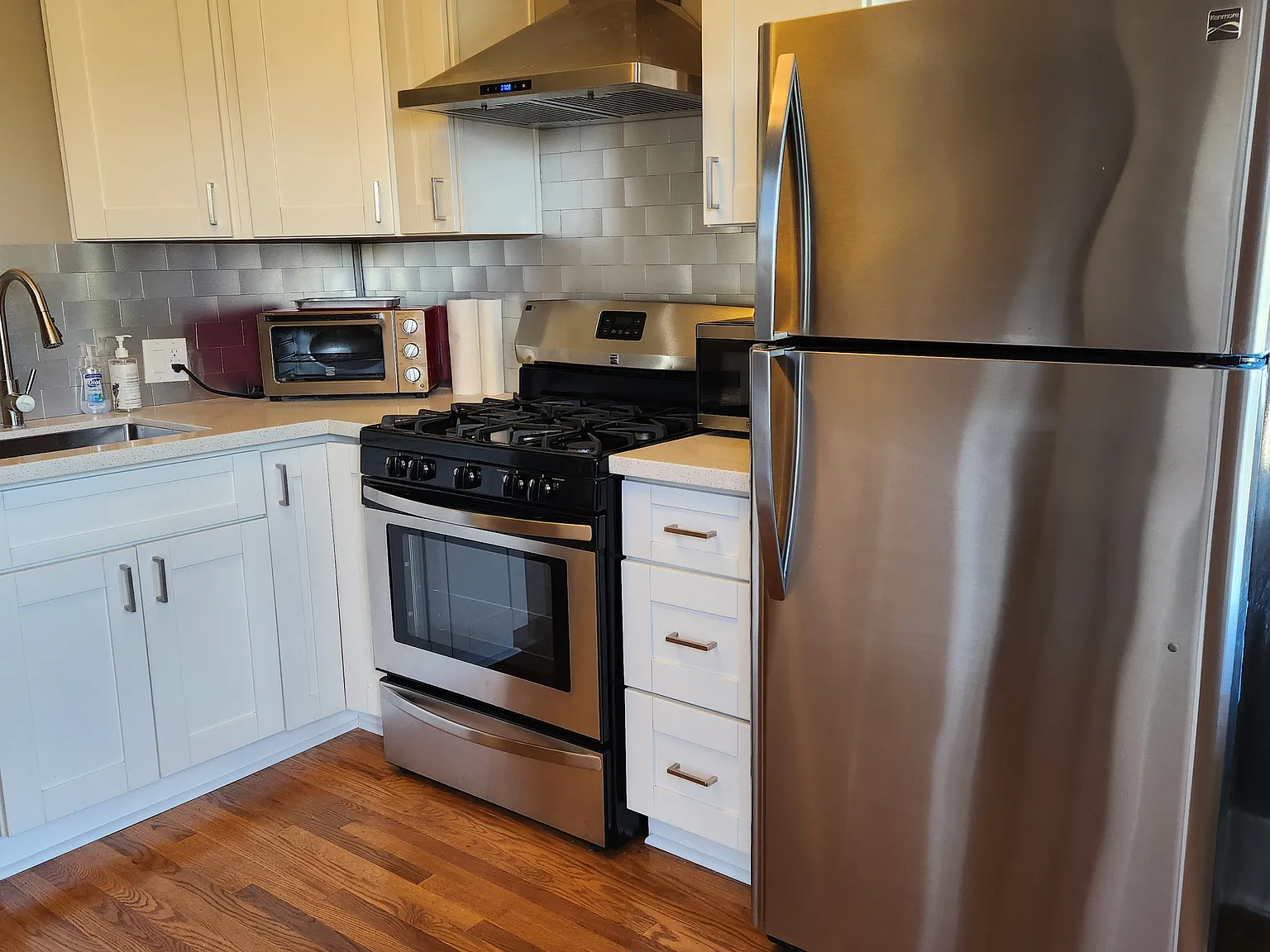 3723 Texas St — Photo 2