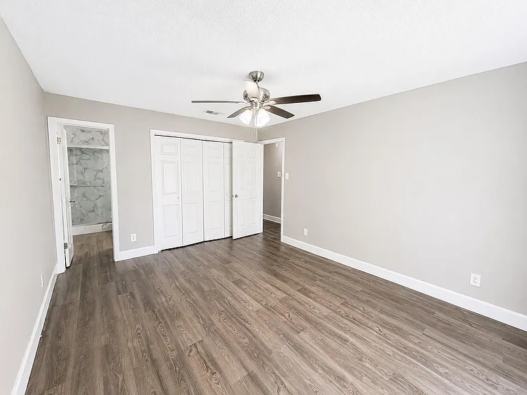 10806 Parkland Woods Dr — Photo 6
