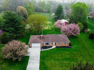 1140 Hoff Rd, Hanover, PA 17331