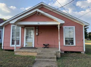 407 E Elk St, Henderson, TX 75654