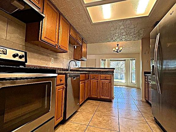 2nd image of 13907 Flagstone Dr